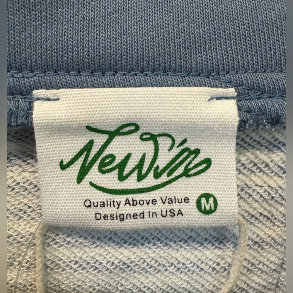 New In by Very J Crew Neck Shirt Blue/Gray Women’s Size M New With Tags - Picture 3 of 7